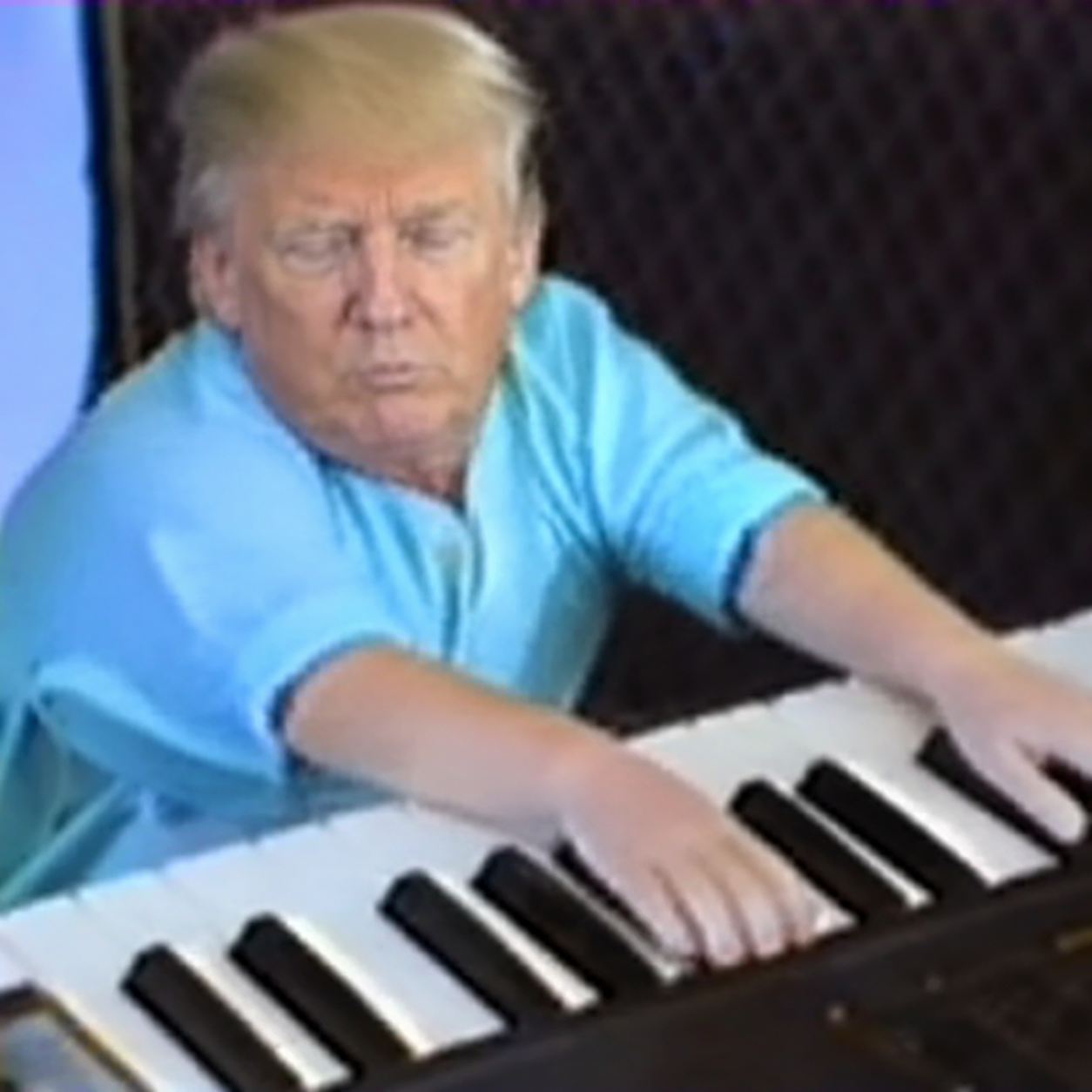 Keyboard Trump at the keys
